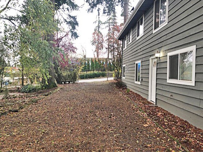 Building Photo - Beautiful Multi- Generational Home