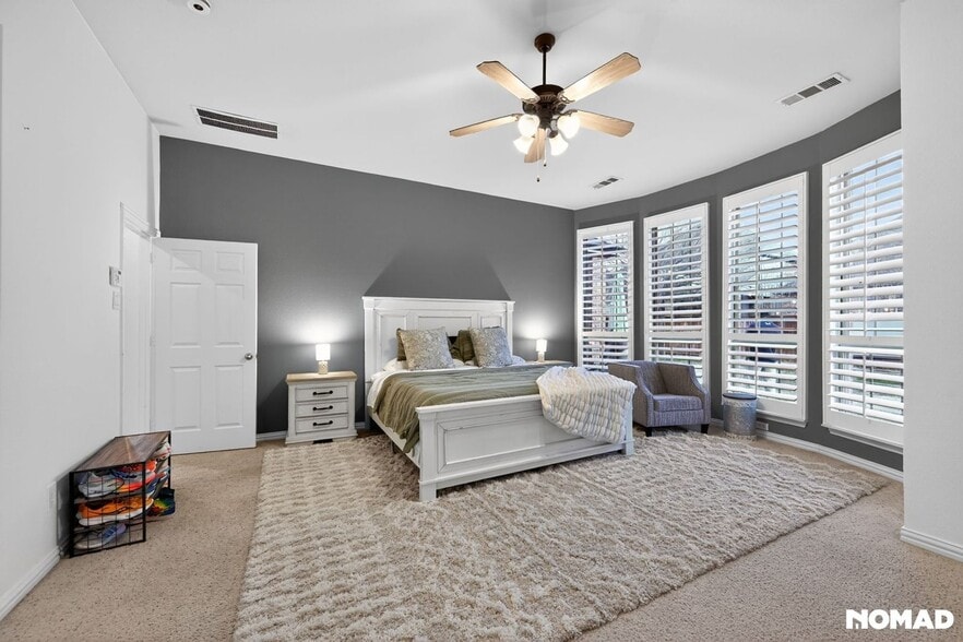 Building Photo - 1128 Wilson Dr