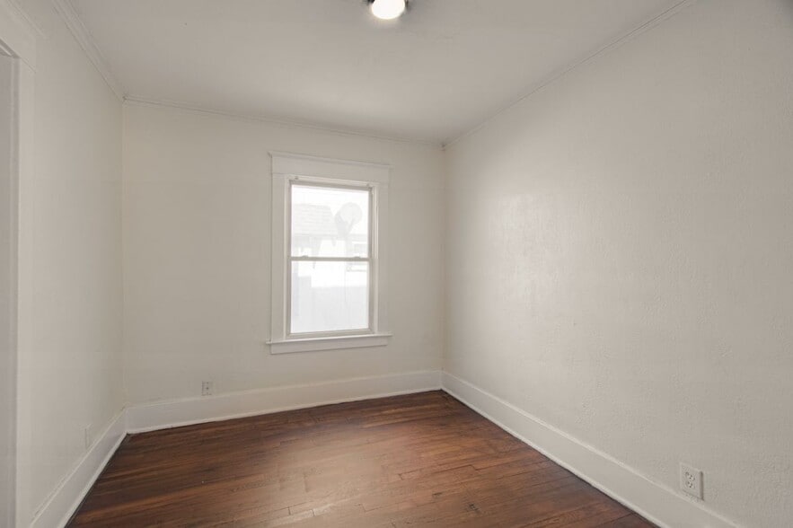 Building Photo - 3626 Bellefontaine Ave