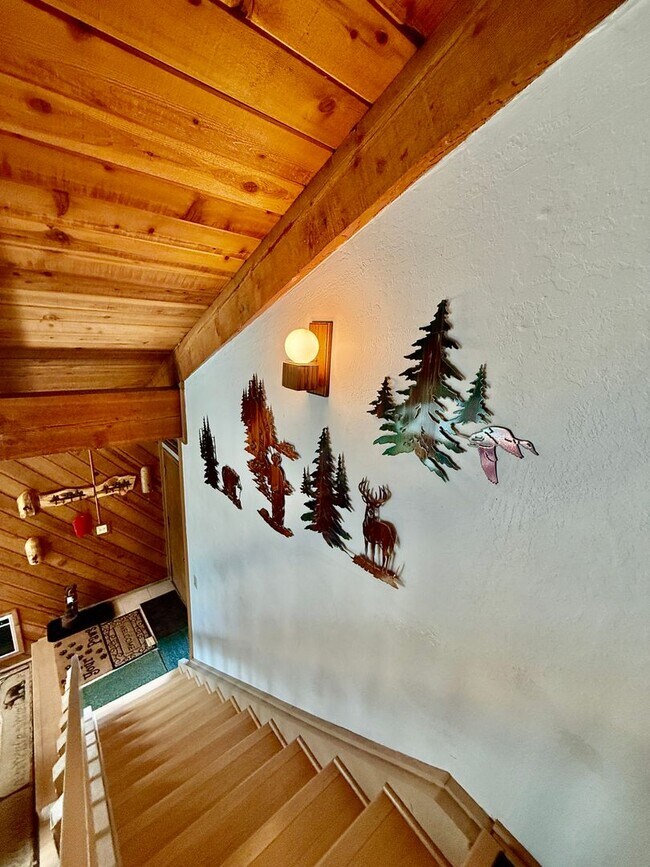 Building Photo - Fully Furnished 2BD/2BA Mountain Townhome | Cozy Pellet Stove | Parking Included