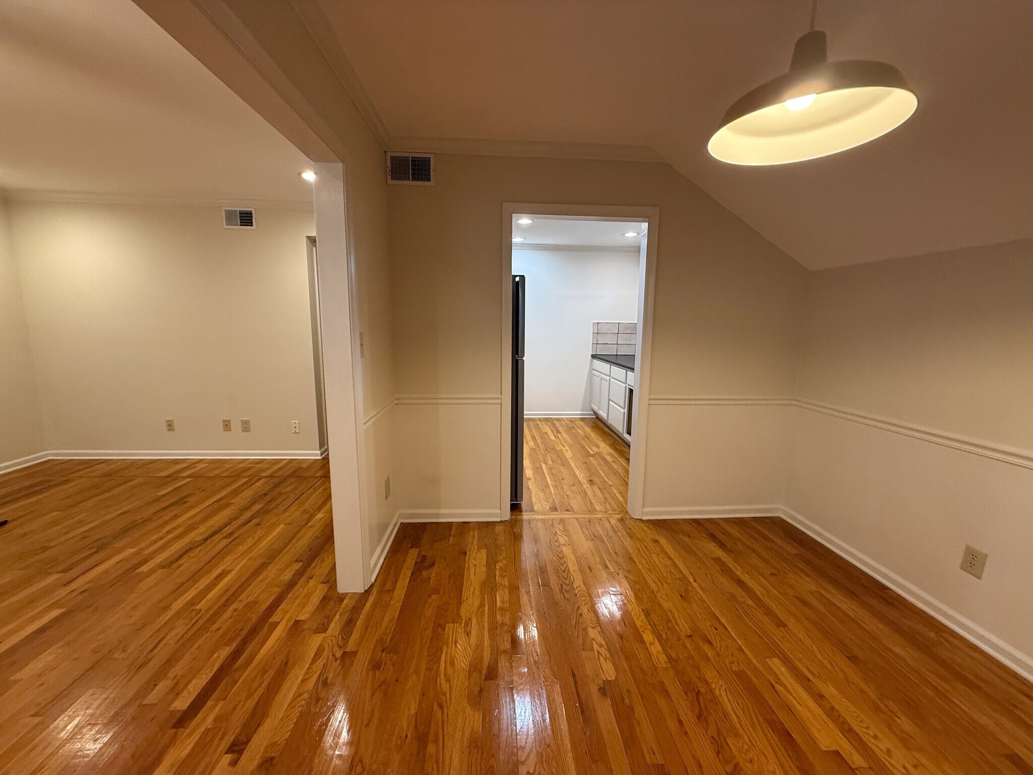 LR/DR/Kitchen - 2808 10th Ct S