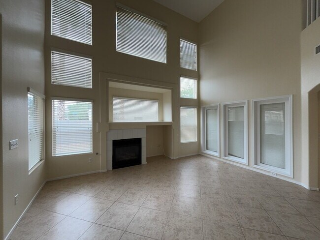 Building Photo - This beautiful two-story home is located in a gated community.