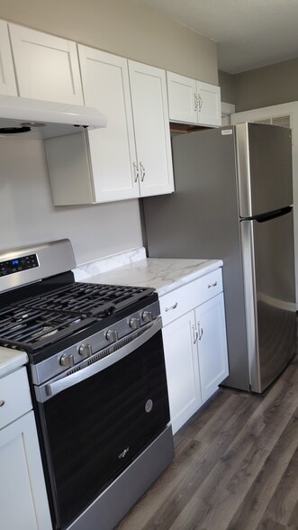 Building Photo - 2222 S Santa Fe St