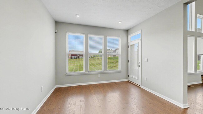 Building Photo - 15802 Stonehouse Ct