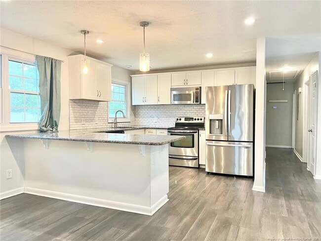 Building Photo - 965 Kaywood Dr