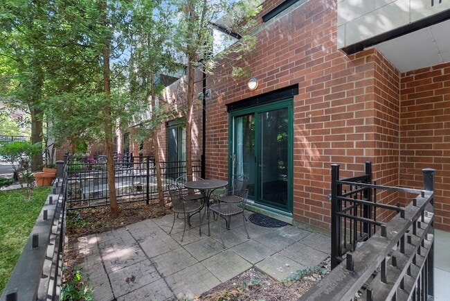 Building Photo - 1716 E 54th St