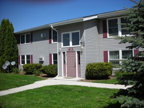 Building Photo - Village Apartments