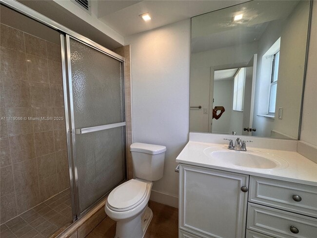 Building Photo - 1820 SW 81st Ave