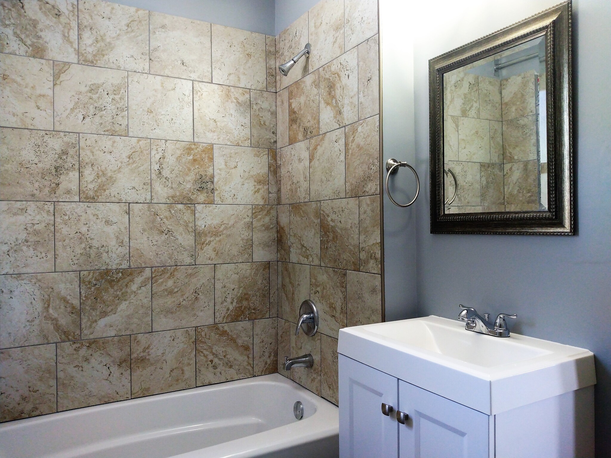 Bathroom - Beautiful Tile - 16 Clinton Ave