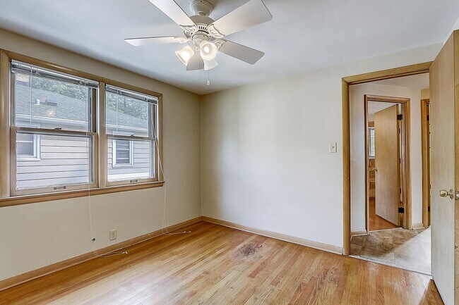 Building Photo - 4670-72 N 45th St