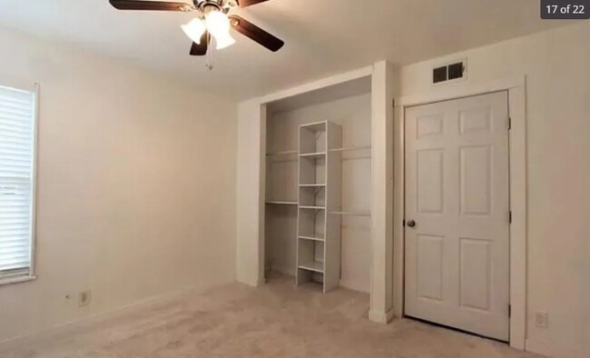 Building Photo - 334 Senova Dr