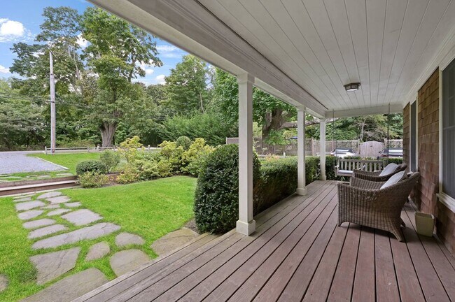 Building Photo - 62 Abrahams Landing Rd