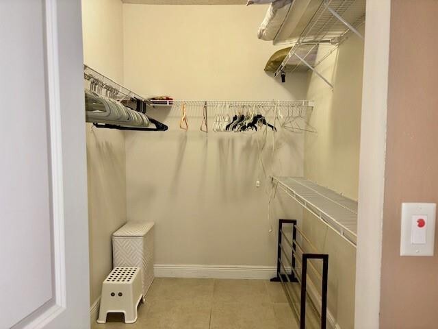 Building Photo - 5880 W Sample Rd