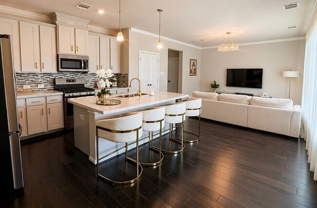 Building Photo - 12310 Upper Mar Dr