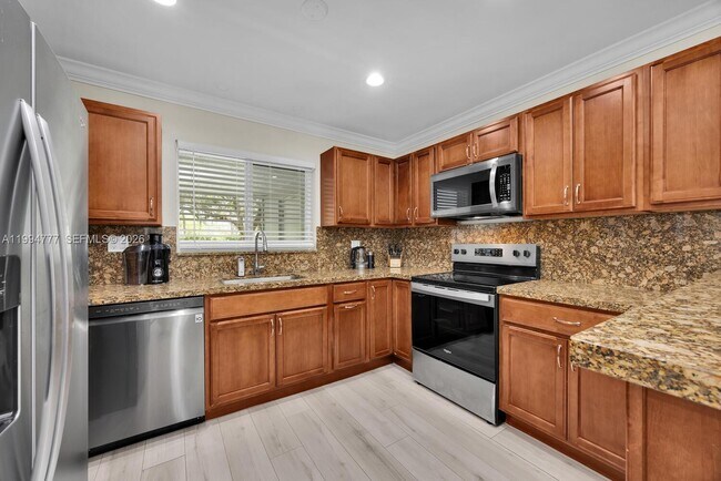 Building Photo - 11403 SW 81st Rd