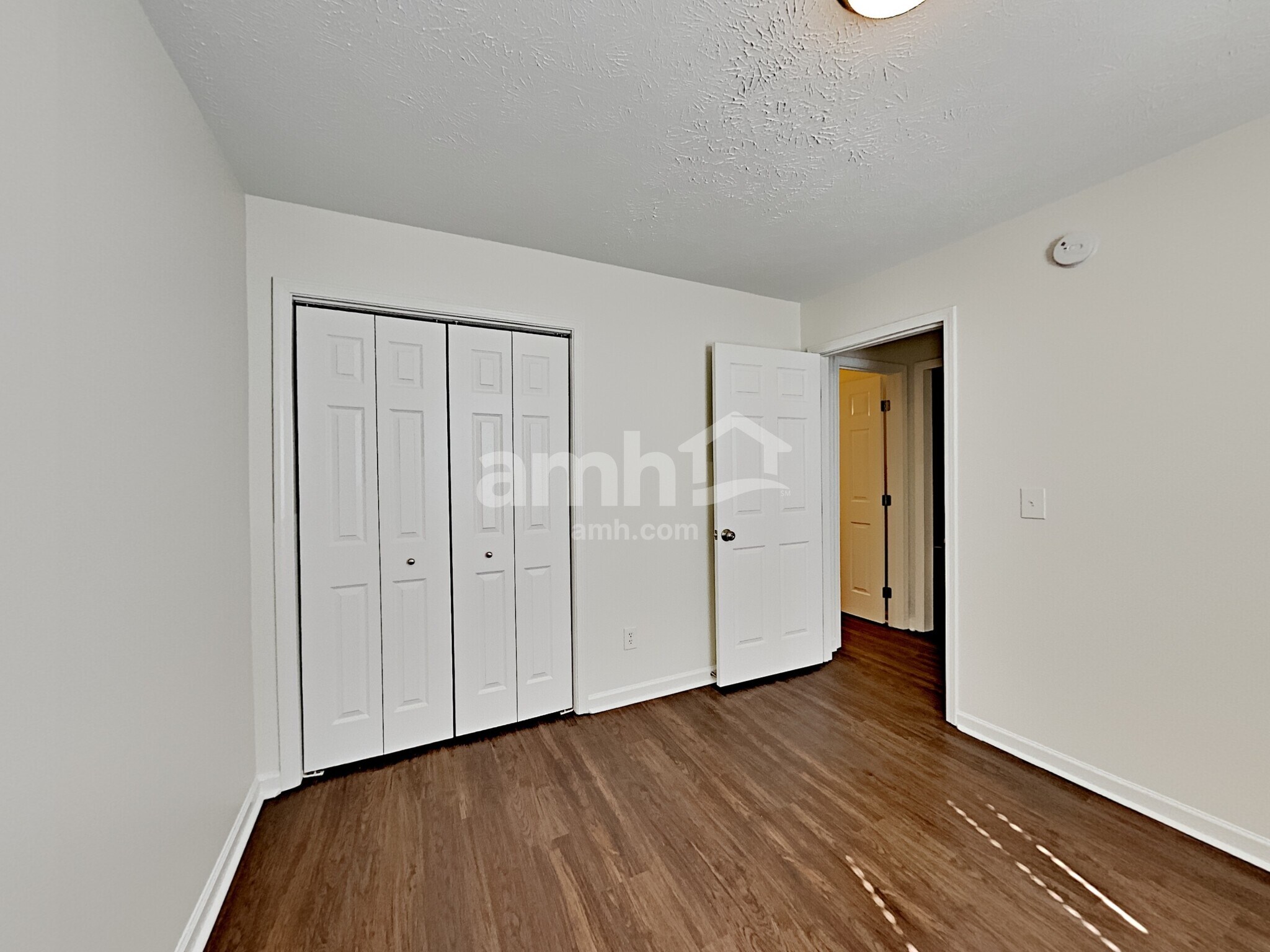 Building Photo - 6027 Nautical St