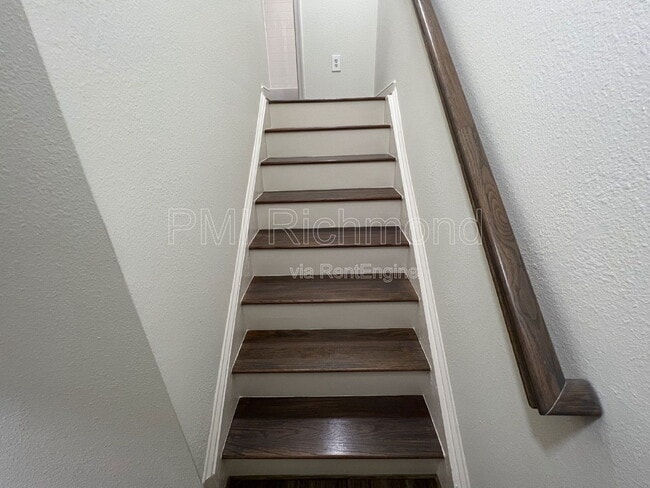 Building Photo - 3530 E Richmond Rd