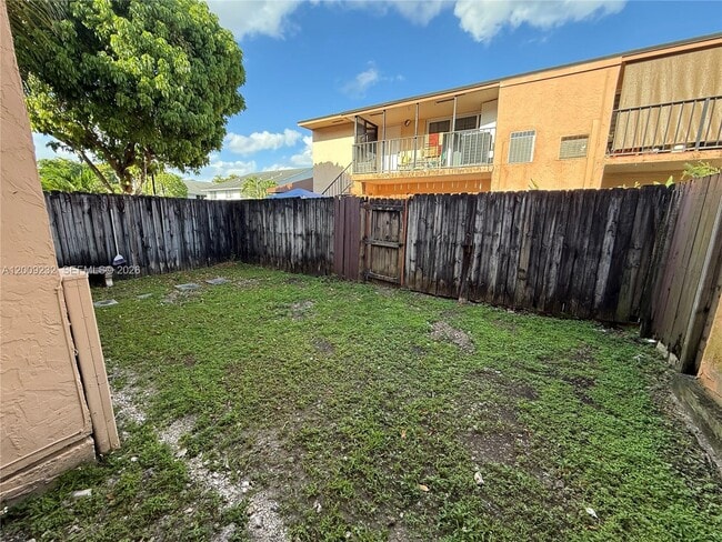 Building Photo - 15687 SW 85th Terrace