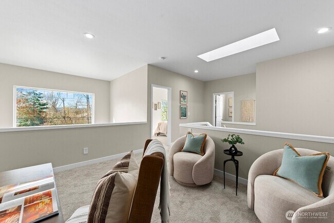 Building Photo - 401 S 51st Ct