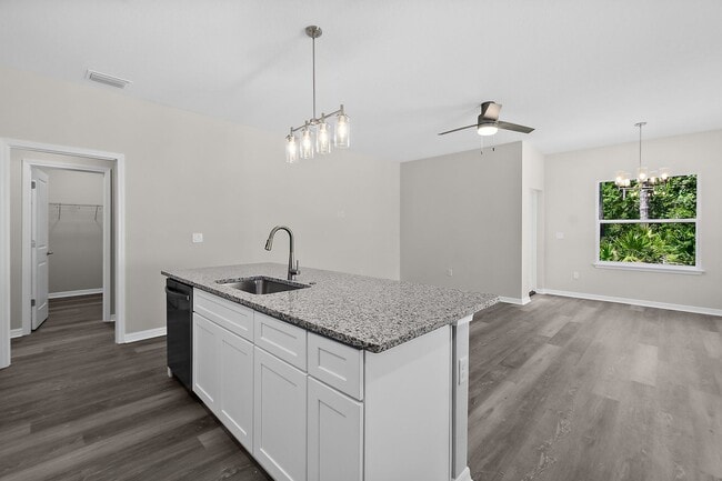 Building Photo - 39 Karas Trail