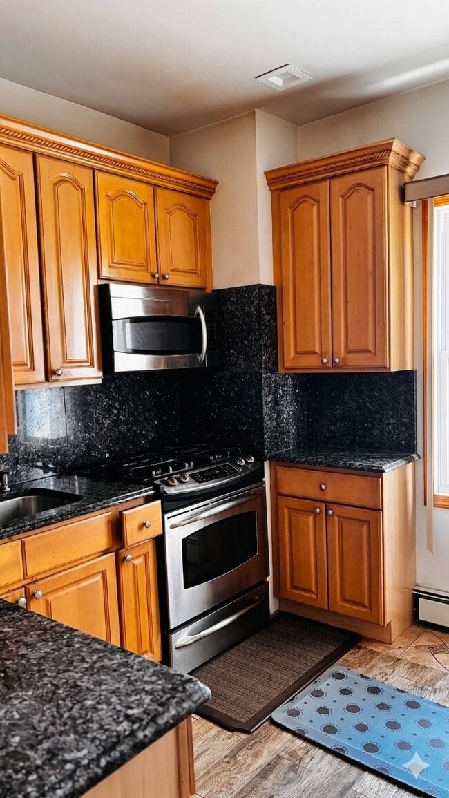 Building Photo - 86-08 144th St