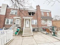 Building Photo - 4246 Castor Ave