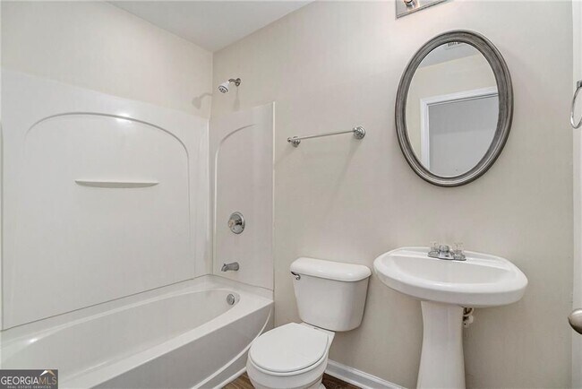 Building Photo - 3015 Whittier Way