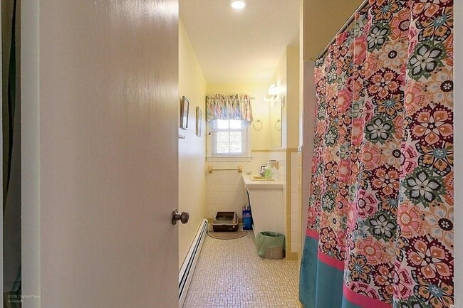 Building Photo - 88 Woodland Dr