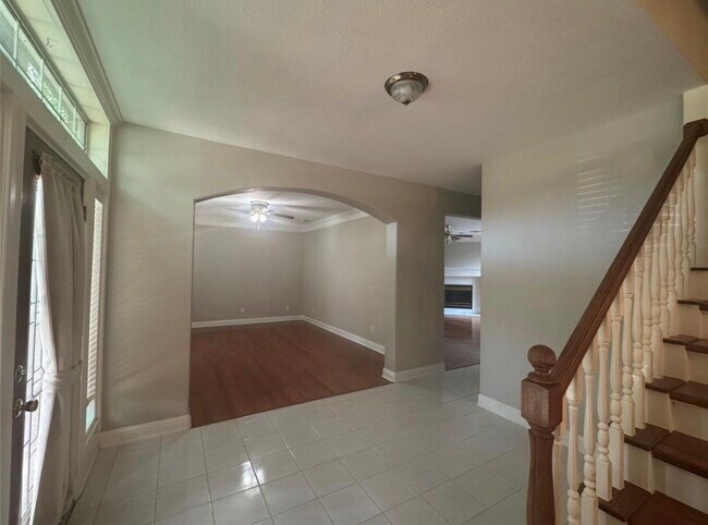 Building Photo - 4319 Greystone Way