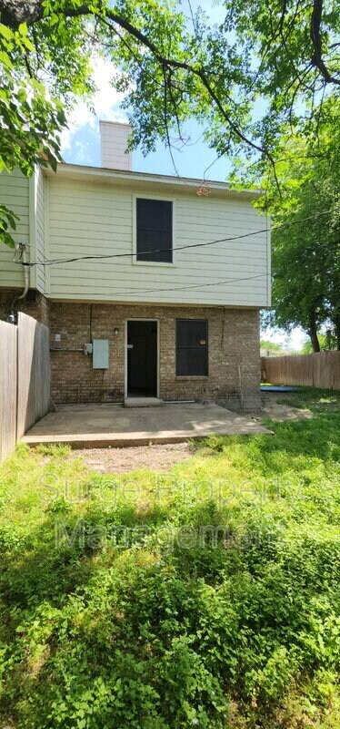 Building Photo - 9110 Lanham St
