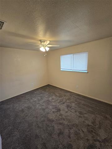 Building Photo - 1605 Willowbrook St