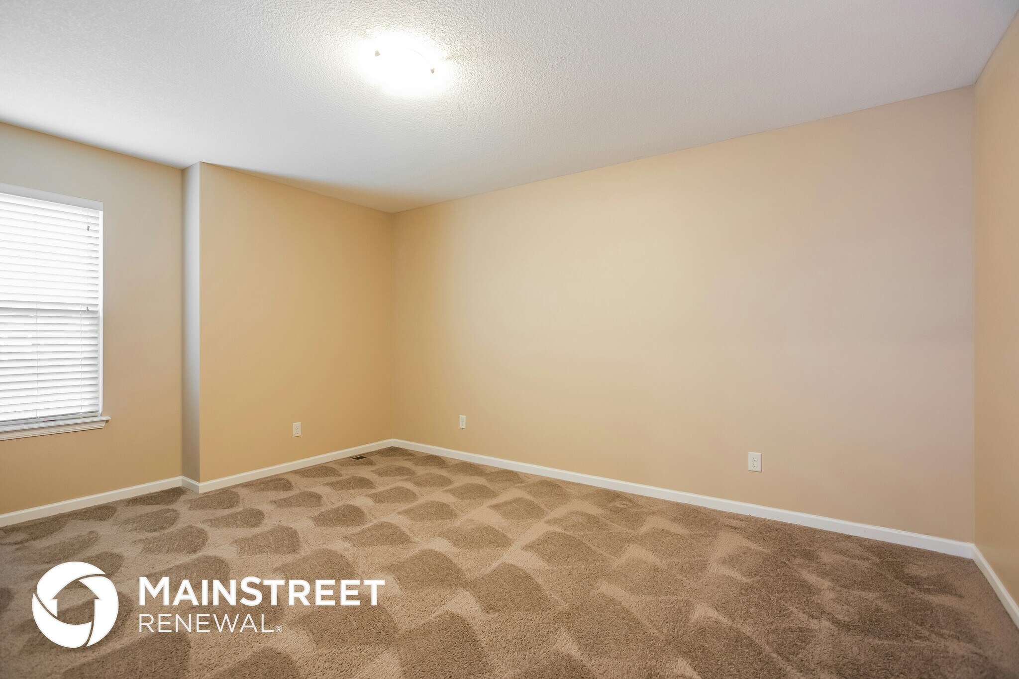 Building Photo - 308 Golfview Dr