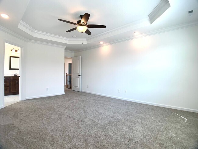 Building Photo - 987 E Creek Coyote Trl