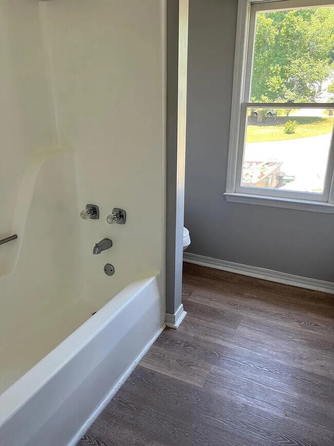 Building Photo - Room in House on Newfoundland Ct