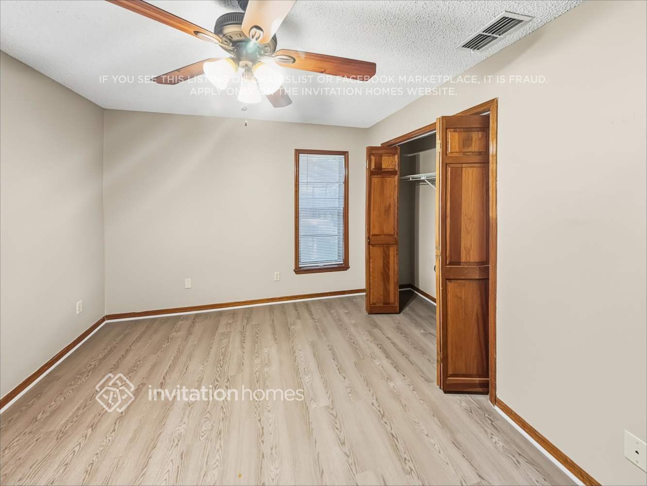 Building Photo - 3903 Applegate Cir