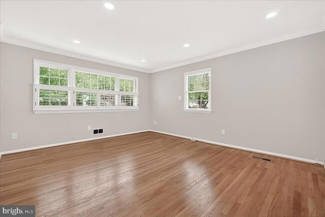 Building Photo - 11905 Hunters Ln