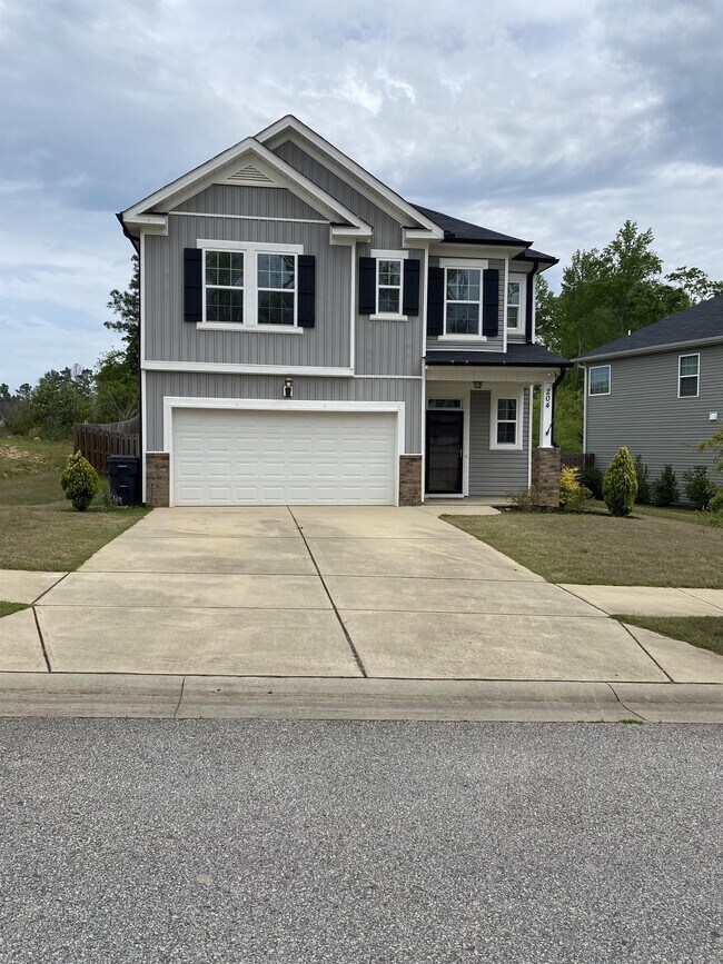 Building Photo - 204 Caroleton Dr