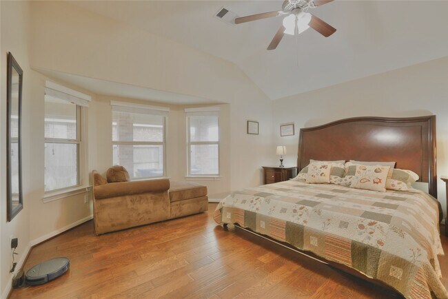 Building Photo - 17203 Fable Springs Ln