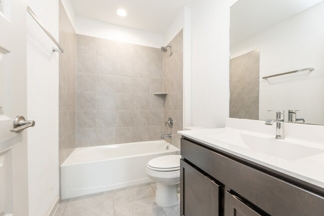 Building Photo - 28902 Yukon River Ct