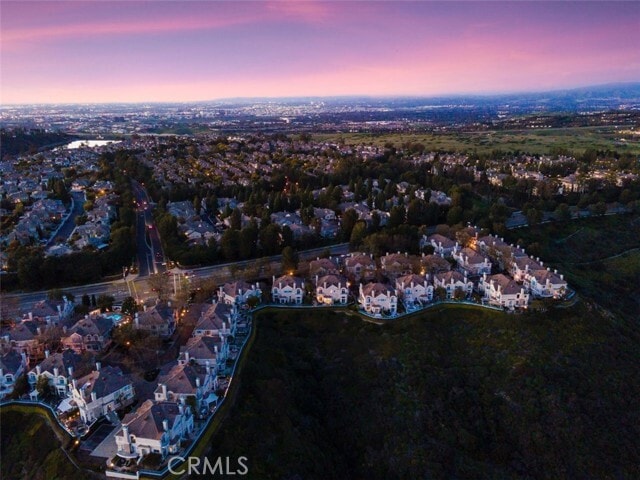 Building Photo - 4 Chandon