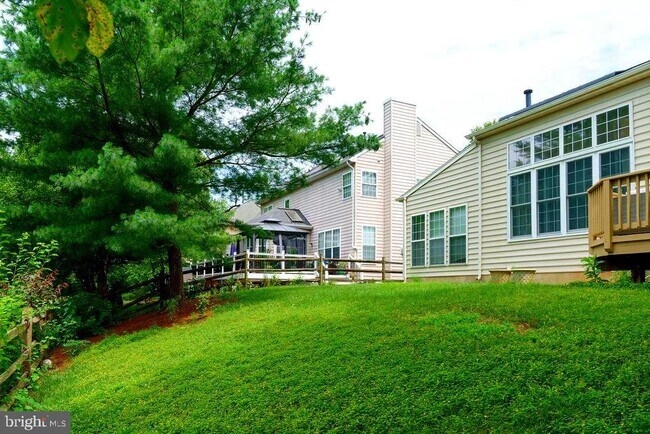 Building Photo - 1761 Wheyfield Dr