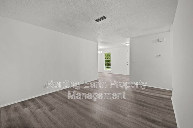 Building Photo - 6140 Cherry Hill Rd