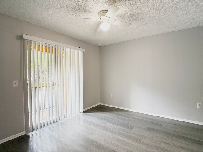 Building Photo - Limited-Time Offer! Sign a lease by July 1, 2026, and receive ½ off your second month’s rent! Pri...