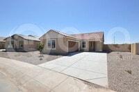 Building Photo - 777 Silvercreek Ln