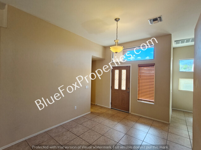 Building Photo - 4193 E Lushfield Dr