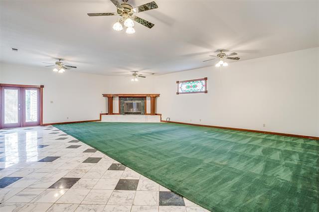 Building Photo - 4909 Birchman Ave