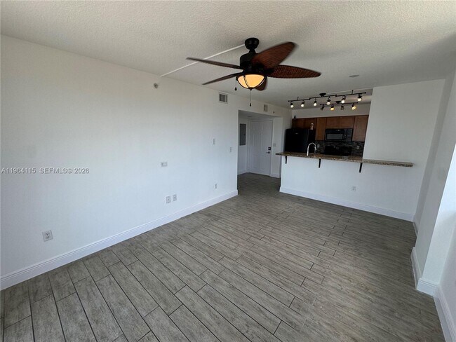 Building Photo - 219 NW 12th Ave