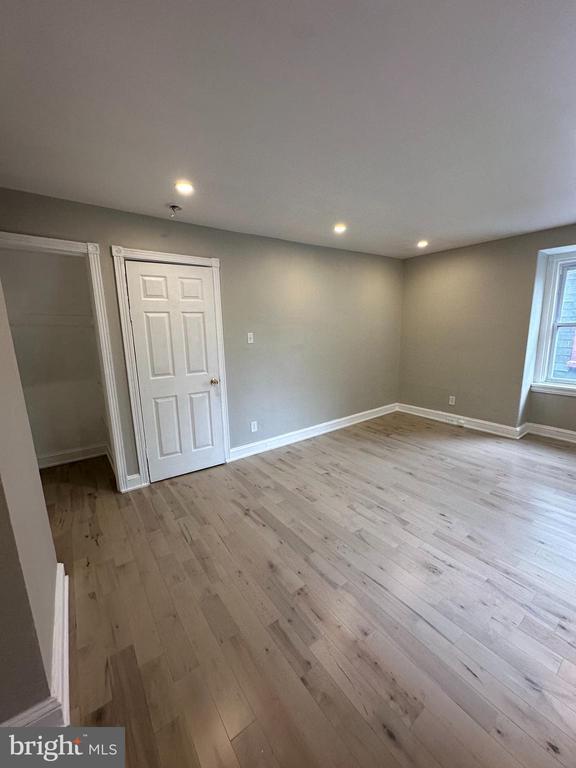 Building Photo - 4710 Warrington Ave