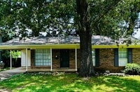 Building Photo - 2619 Elkhart Dr