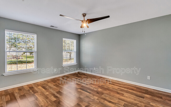 Building Photo - 132 Rocking Horse Ln